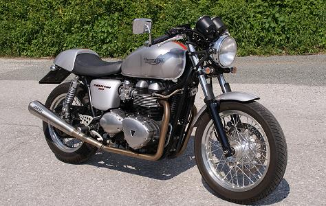 Triumph 900 Thruxton